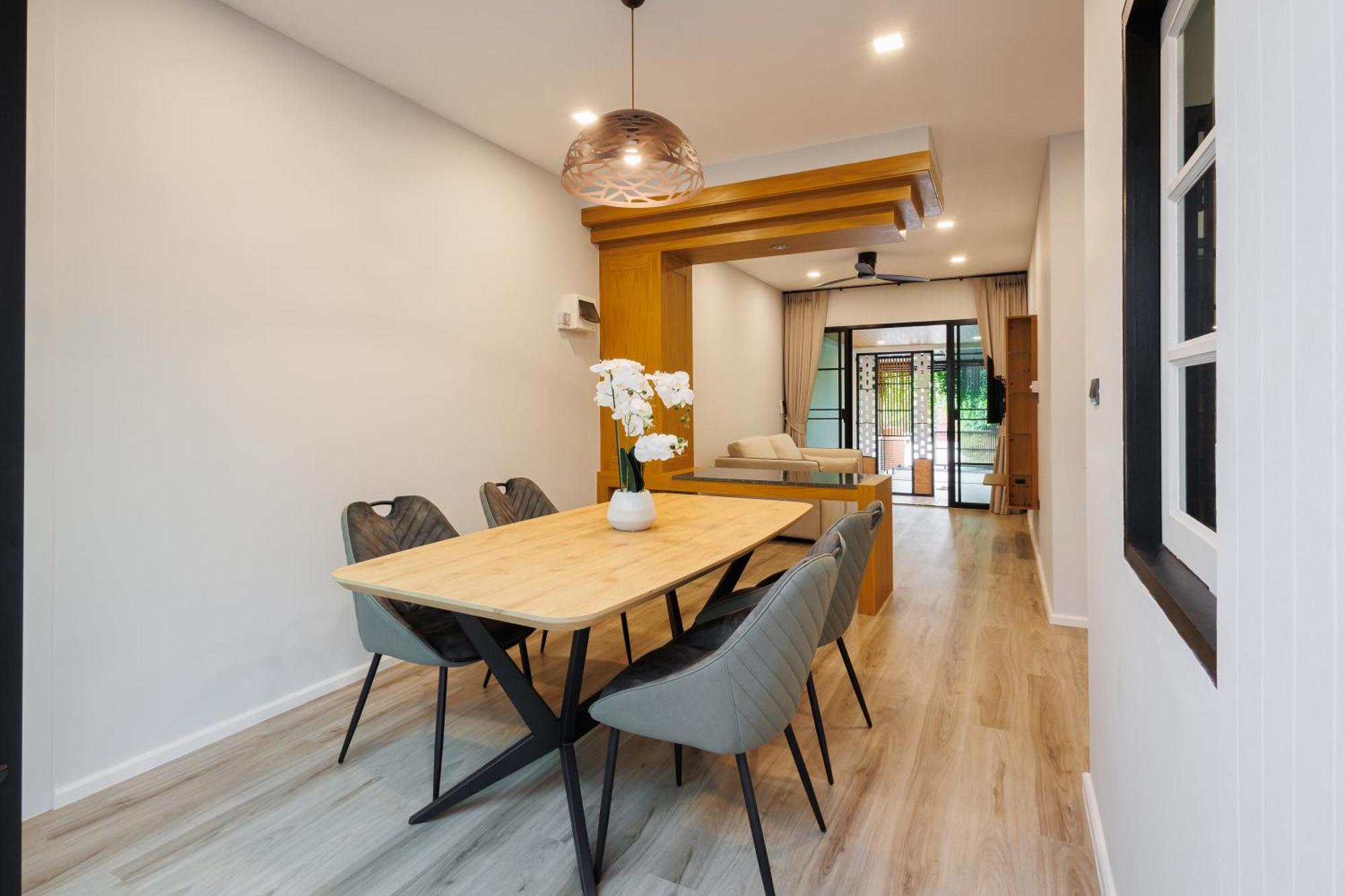 T House Villa Pantai Bang Tao Bagian luar foto